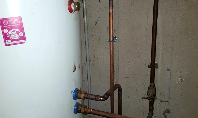 Raccordement d'un ballon eau chaude sanitaire mixte ( produit de l'eau chaude sanitaire avec la chaudière bois l'hiver et avec la résistance électrique l'été )